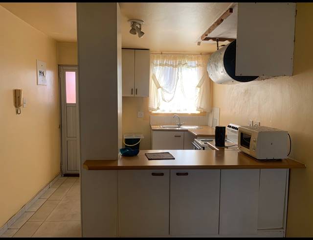 2 BEDROOM APARTMENT FOR SALE IN MONTCLAIR
